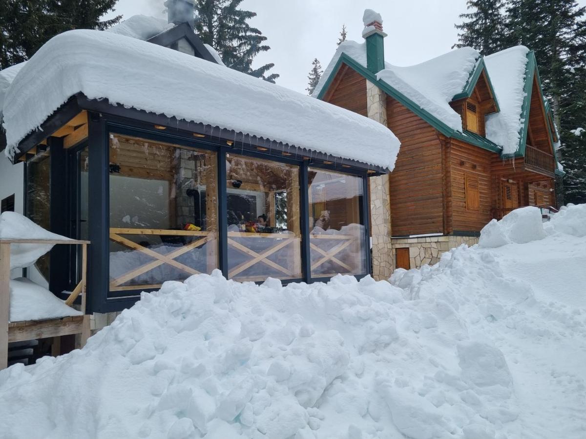 זבליאק Black Lake Chalet מראה חיצוני תמונה