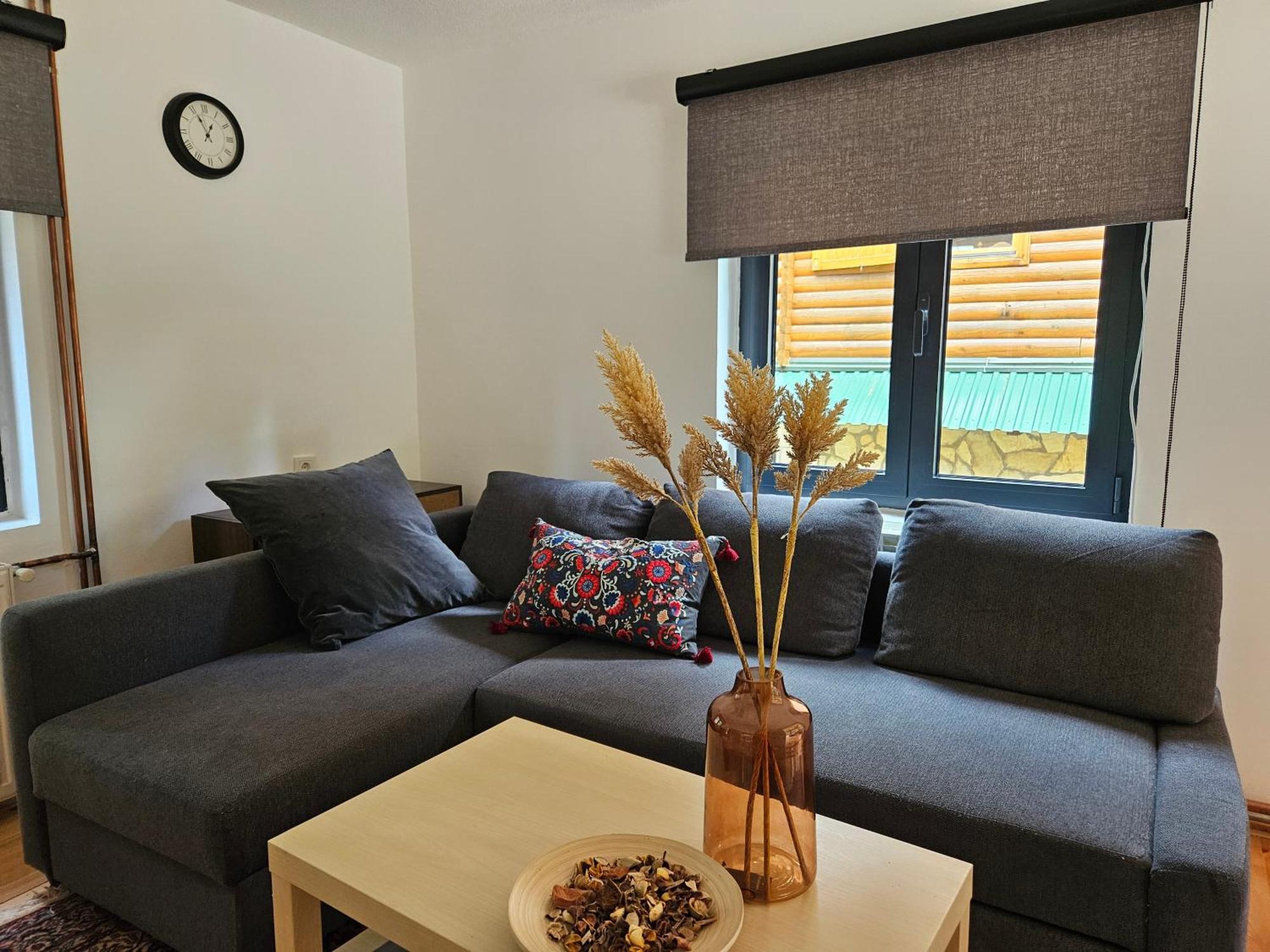זבליאק Black Lake Chalet מראה חיצוני תמונה