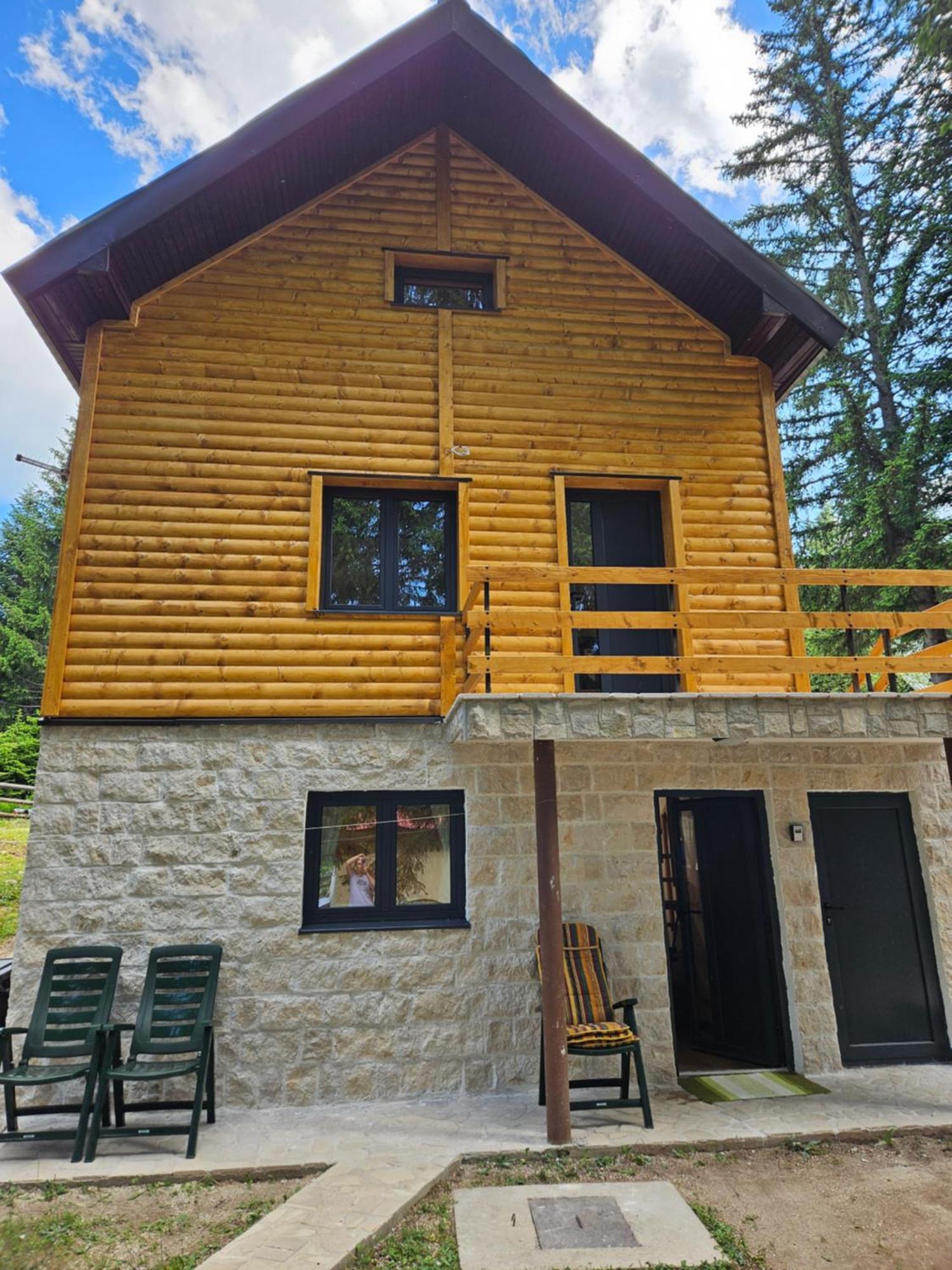 זבליאק Black Lake Chalet מראה חיצוני תמונה