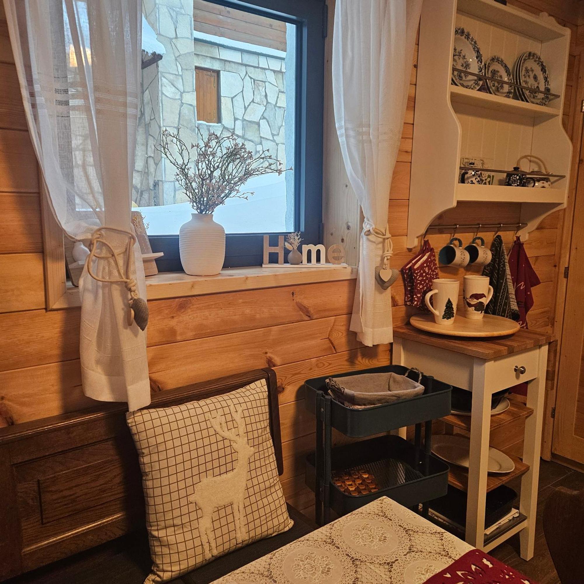 זבליאק Black Lake Chalet מראה חיצוני תמונה