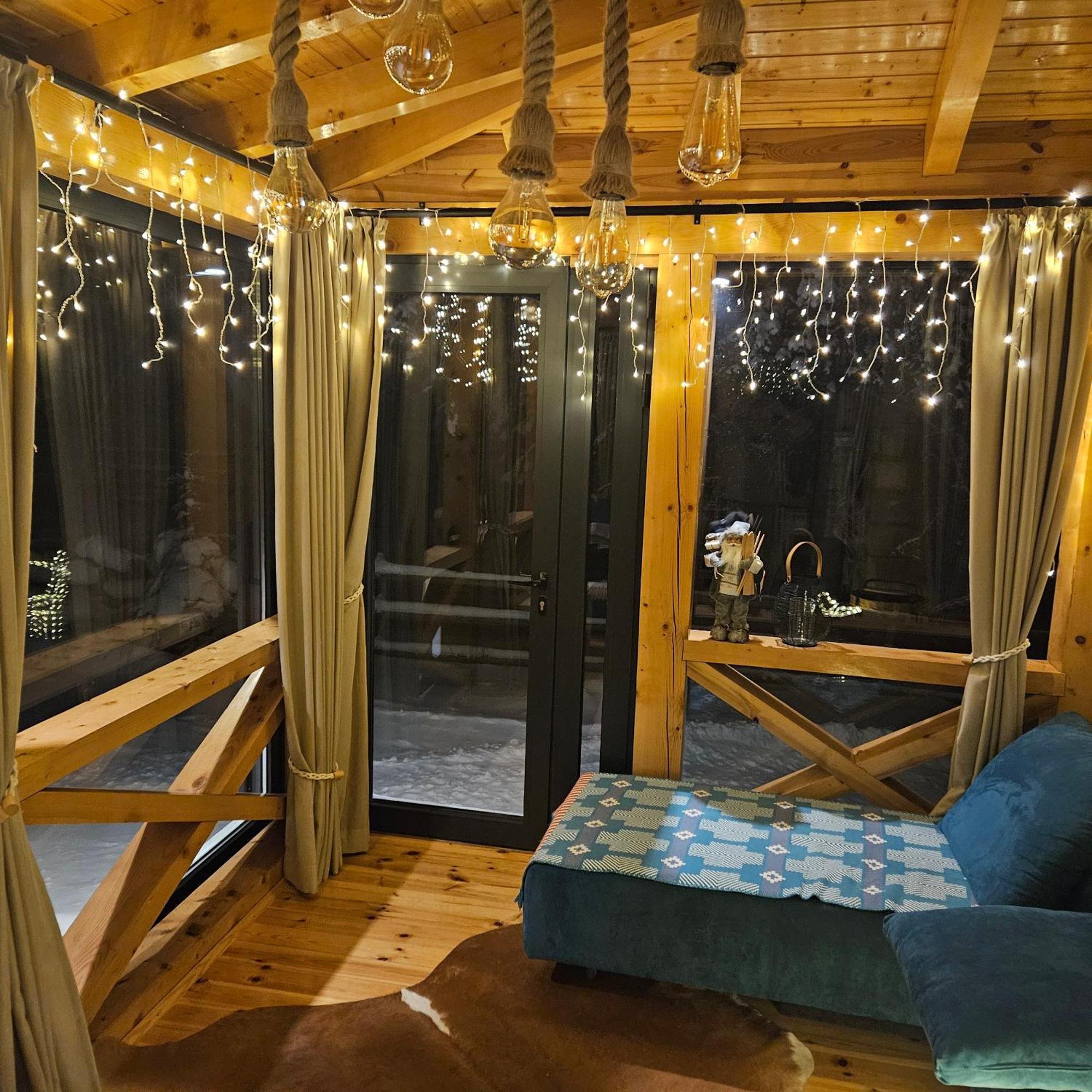 זבליאק Black Lake Chalet מראה חיצוני תמונה