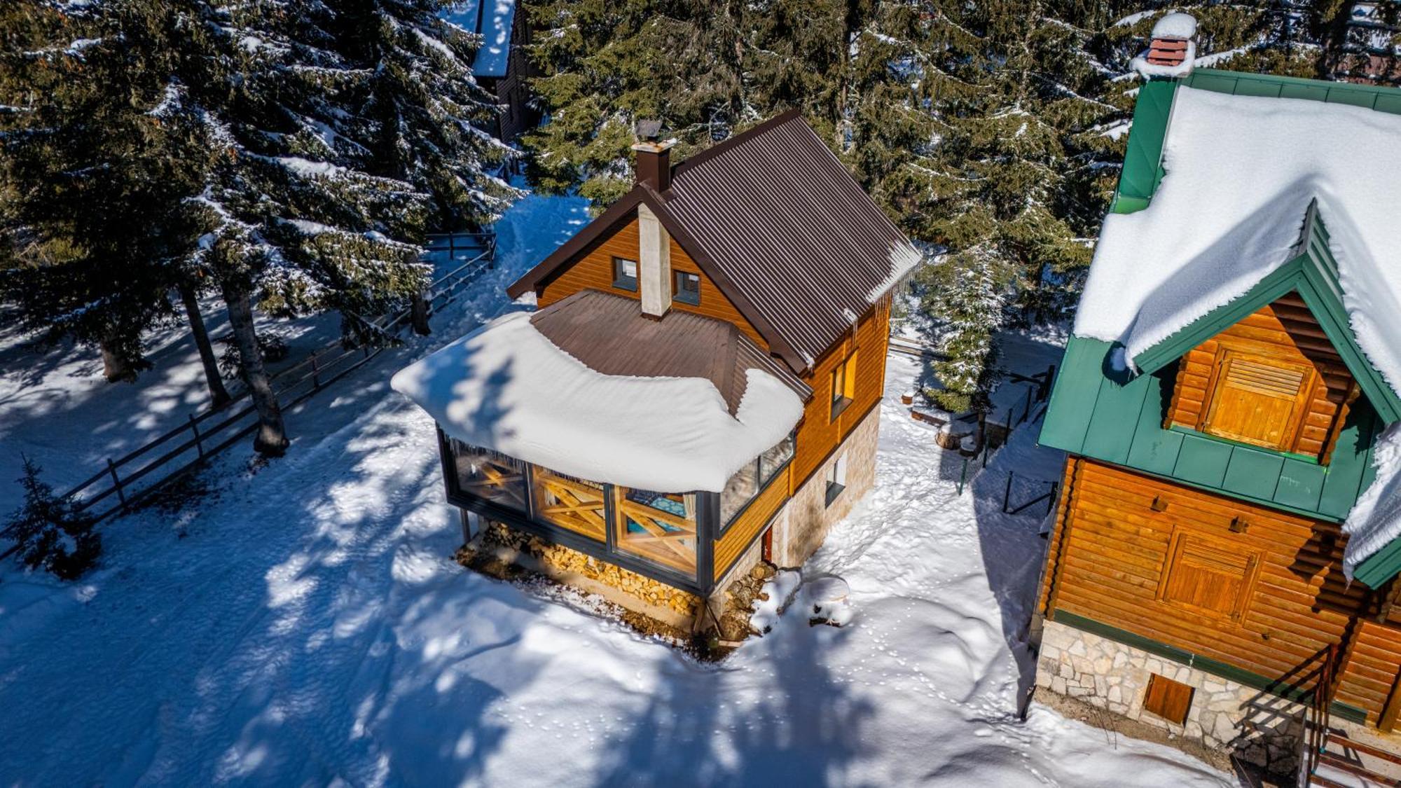 זבליאק Black Lake Chalet מראה חיצוני תמונה